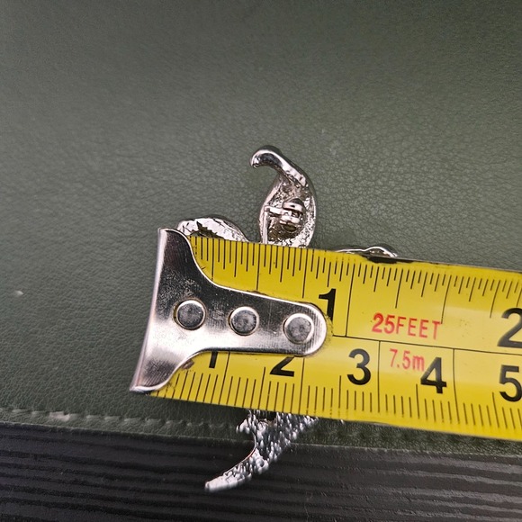 Vintage Silver Tone Faux Pearl Clear Rhinestone Flower Brooch - Picture 6 of 7